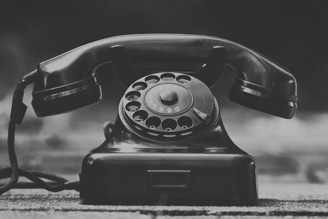 Old fashioned phone. Contact Charity Digital Marketing